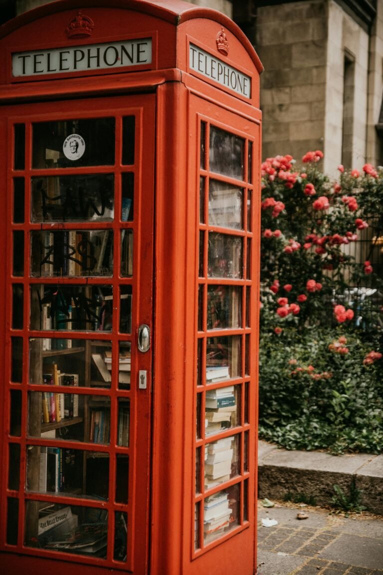 A Literary Hostess’s Guide to Bookish London